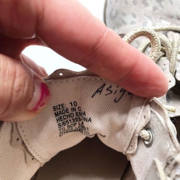 Babygap snow leopard print boots VGUC size 10 - Picture 6 of 7